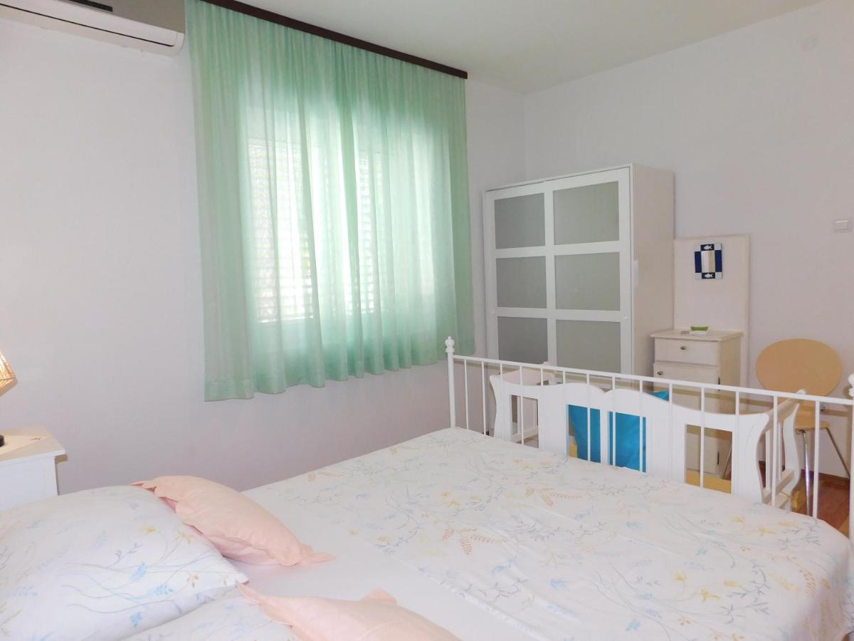 Apartment Dalmatia Ketty Makarska Eksteriør billede